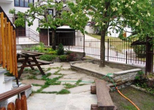 الشقق الفندقية فينيستريليفي  Residenza La Ruina المظهر الخارجي الصورة